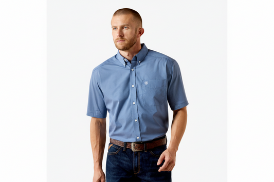 Ariat Men's Wrinkle Free Case Classic Fit Shirt