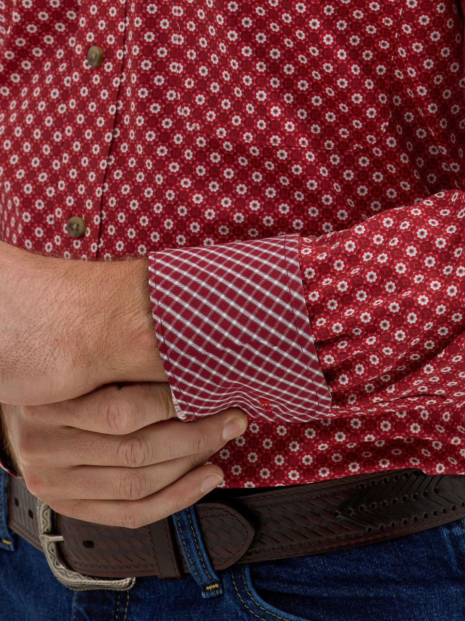 Wrangler George Strait Red Geo Print