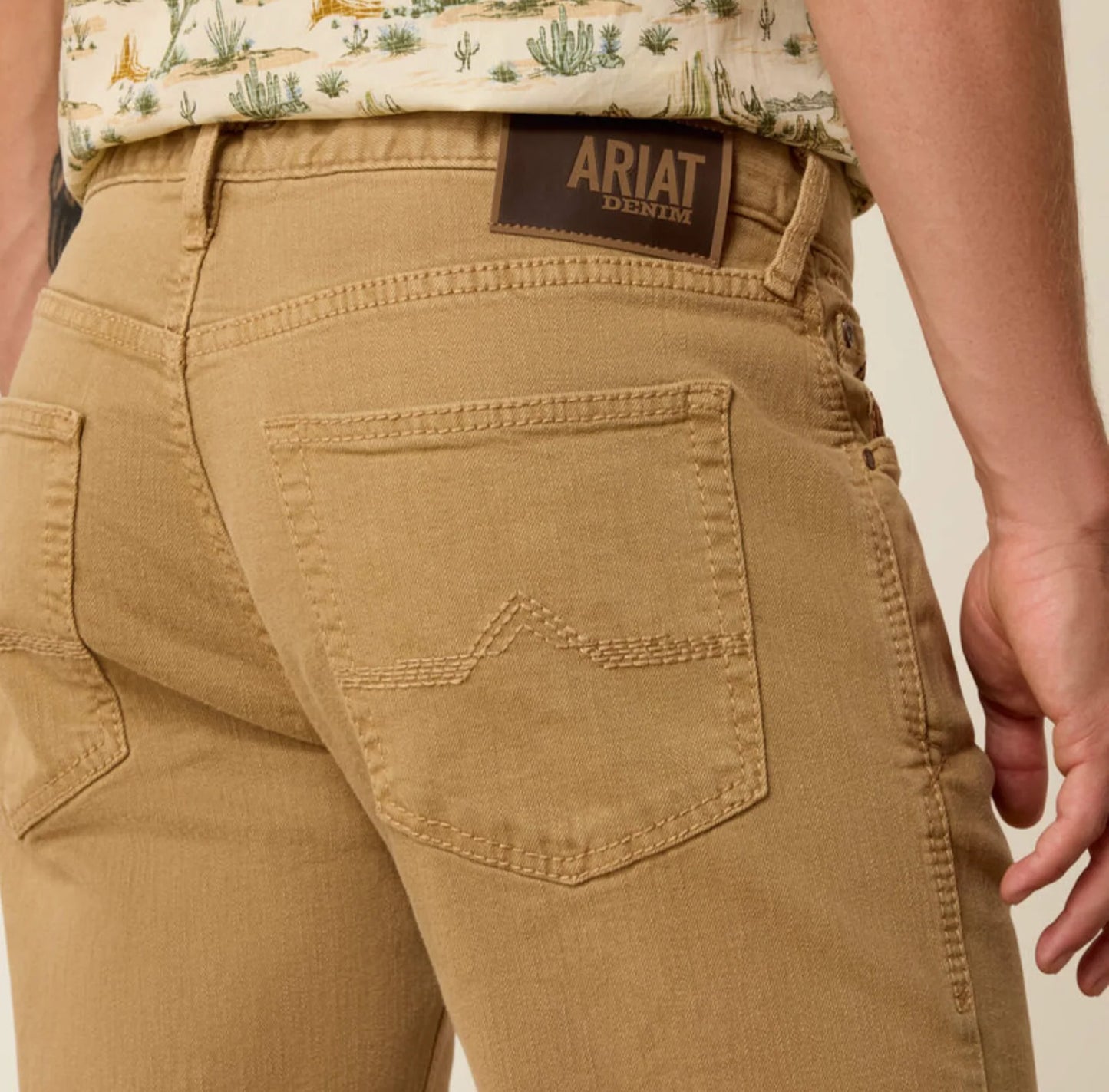Ariat Men's M5 Straight Oliver Straight Leg Jeans