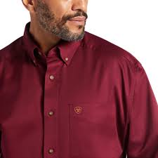 Ariat Solid Twill Clssc Burgundy LS SHRT