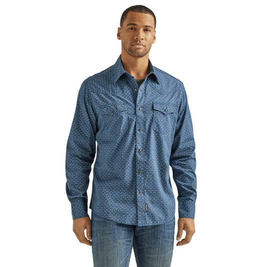 Wrangler Men's Retro Premium Blue Flower Chain Long Sleeve Western Snap Shirt